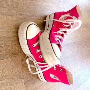 Pink converse size US 7.5
